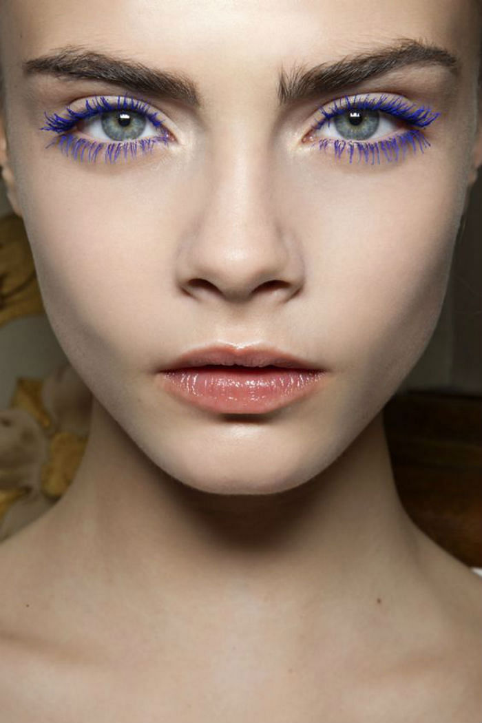 How To Wear The Coloured Mascara Trend