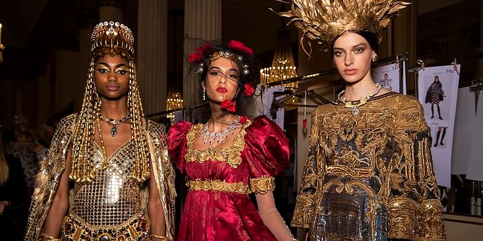 Must See Photos From Dolce Gabbana S Alta Moda Show In Milan