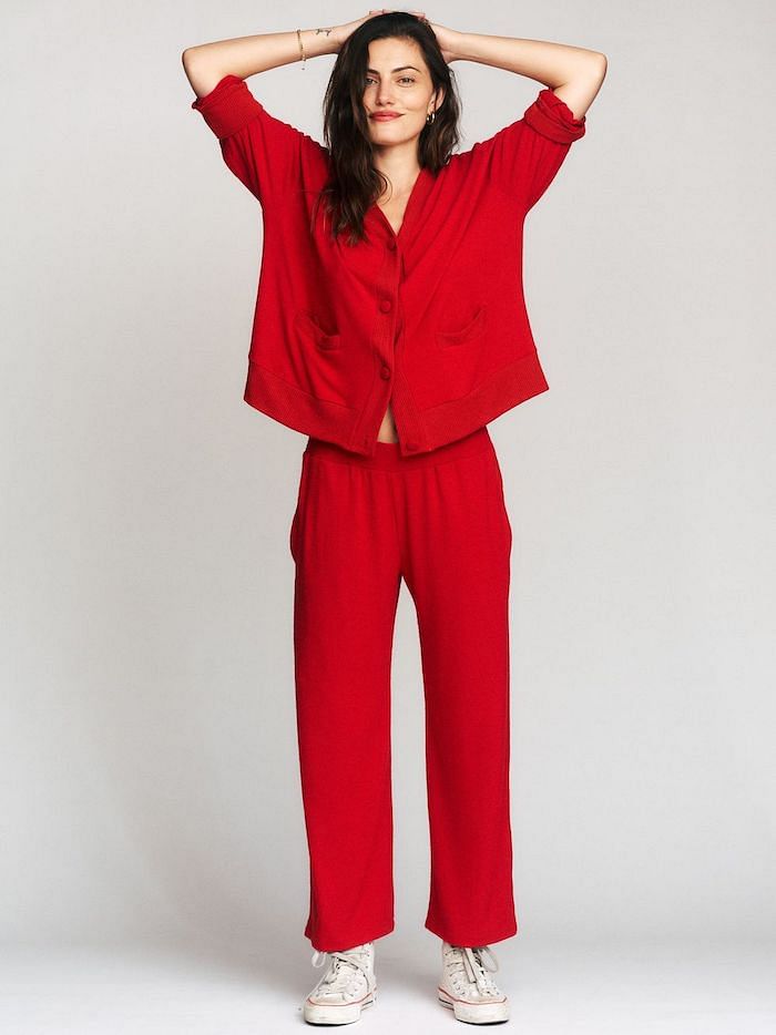Phoebe Tonkin Launches Lesjour!, A Fashion Brand Born In The Era Of Biz-Leisure