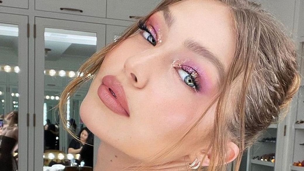 Gigi Hadid Glittery Makeup
