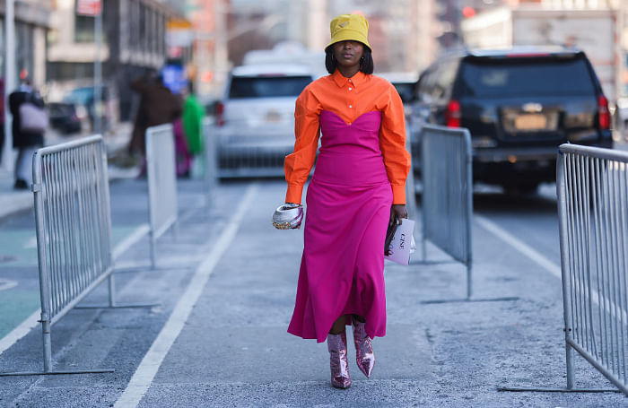 Seven Wildly Different Ways To Style A Vibrant Pink Outfit-Maximise Contrast Look